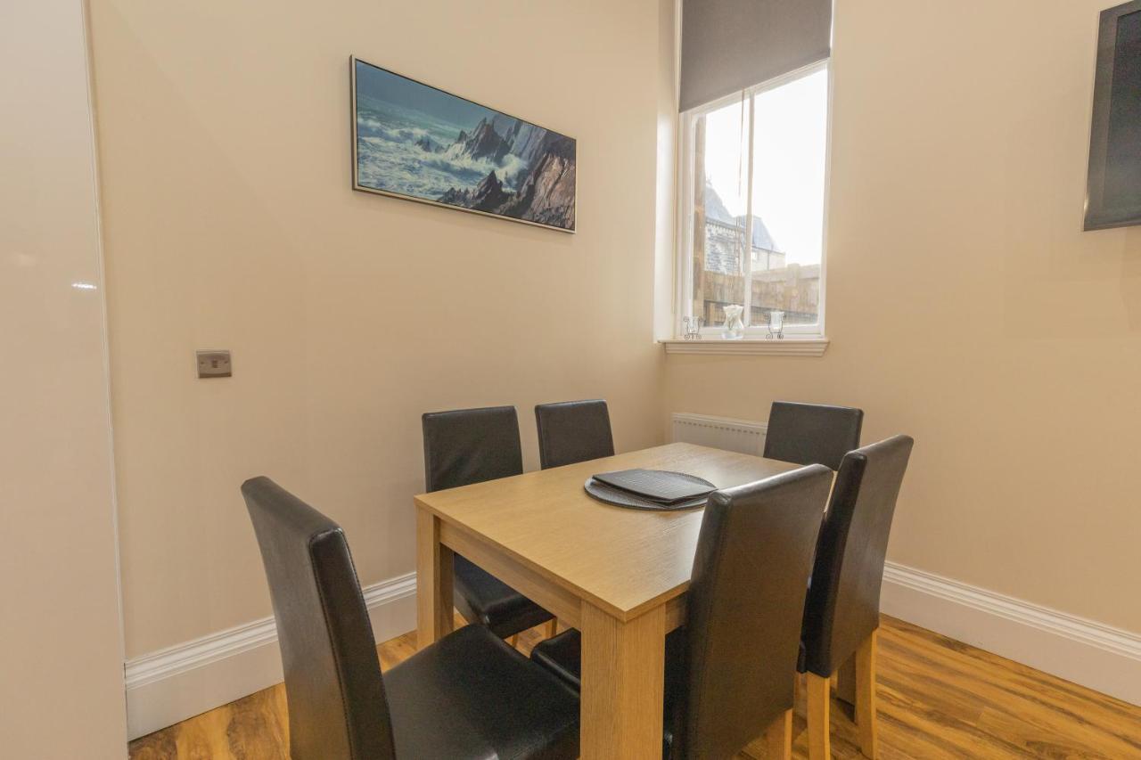 New 3-Bedroom Apartment Close To City Centre Edimburgo Esterno foto
